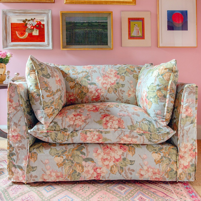 Home Cinema Lounge - Elegant Adults Living Room Sofas Designer